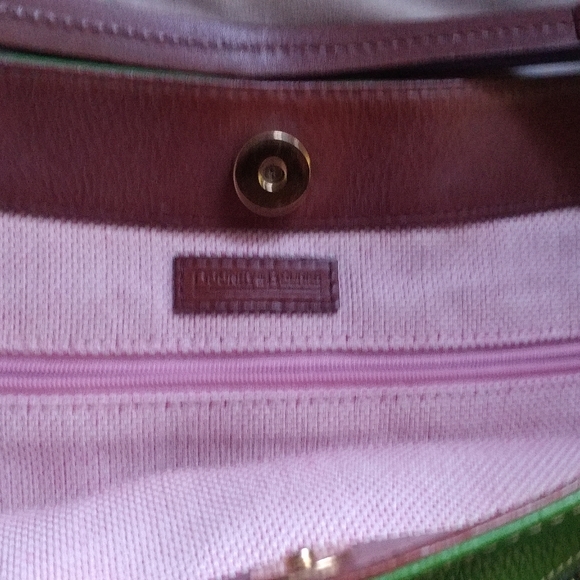 Dooney & Bourke bag, large hobo, 18 x 13 x 5 - Picture 6 of 8